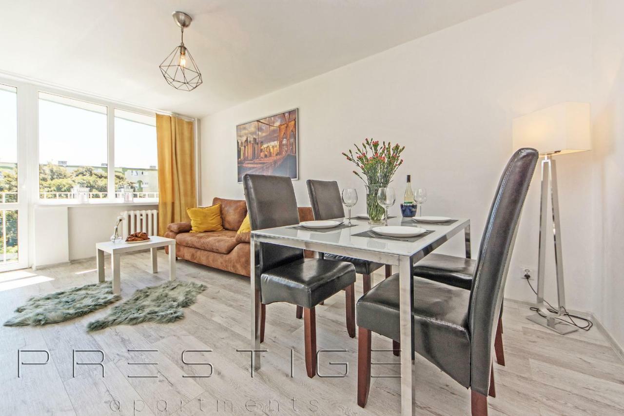 Reagan Park Apartament กดัญสก์ ภายนอก รูปภาพ